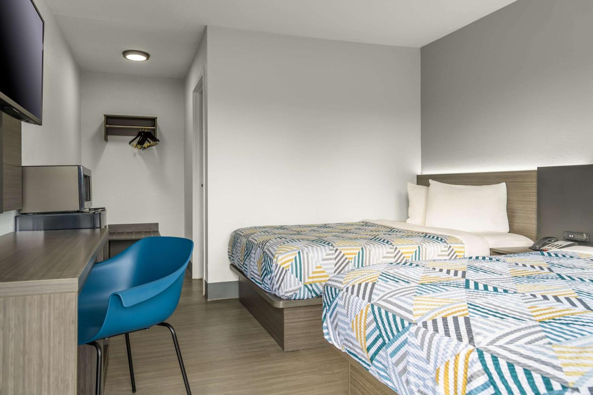Home 6 Motel توبيكا المظهر الخارجي الصورة